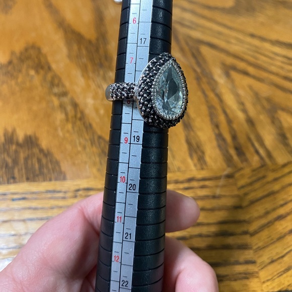 Park Lane Tear Drop clear stone ring size 8 - Picture 5 of 5